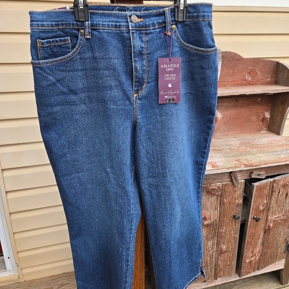 Gloria Vanderbilt Armanda Capri Ultra Soft Comfort Stretch Jeans Size 10 (NWT)